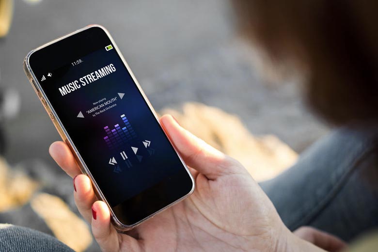 Streaming music from phone