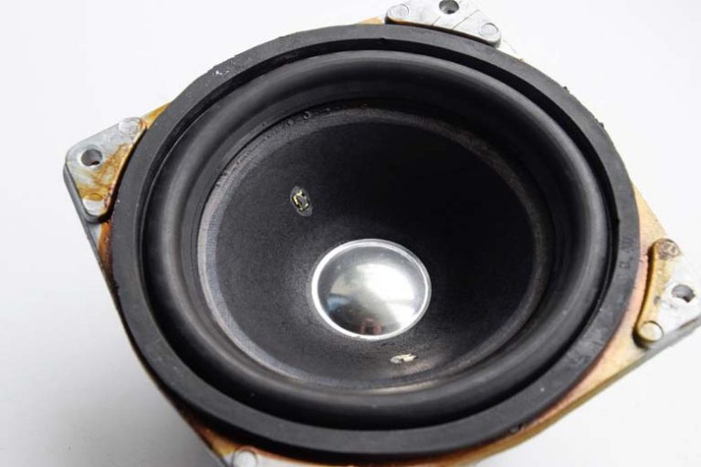 How Can a Speaker Be Used as a Microphone? Playbutton