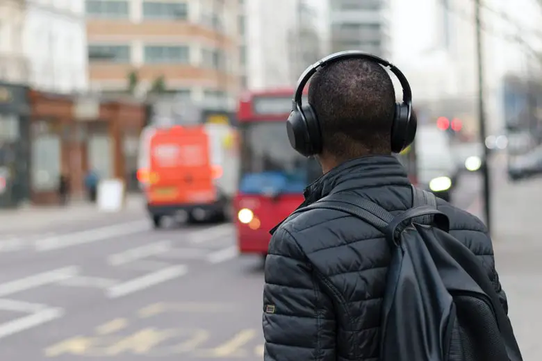 Closed-back headphones in traffic