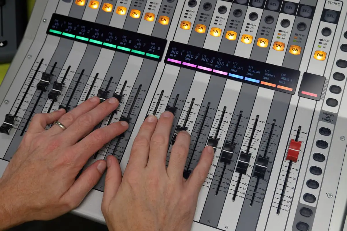 Audio Interface vs. Mixer Which Is Better for Streaming?