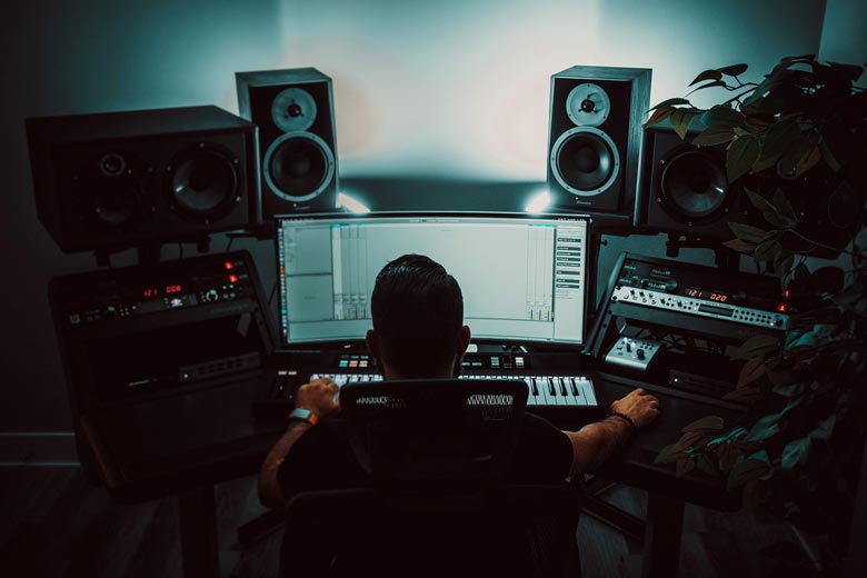 Professional studio monitors