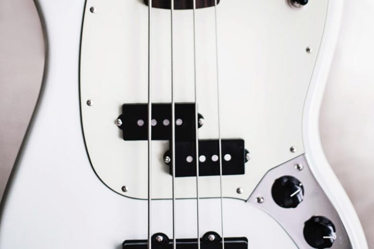 Why Do Guitar Pickups Sound Different? Full Explanation